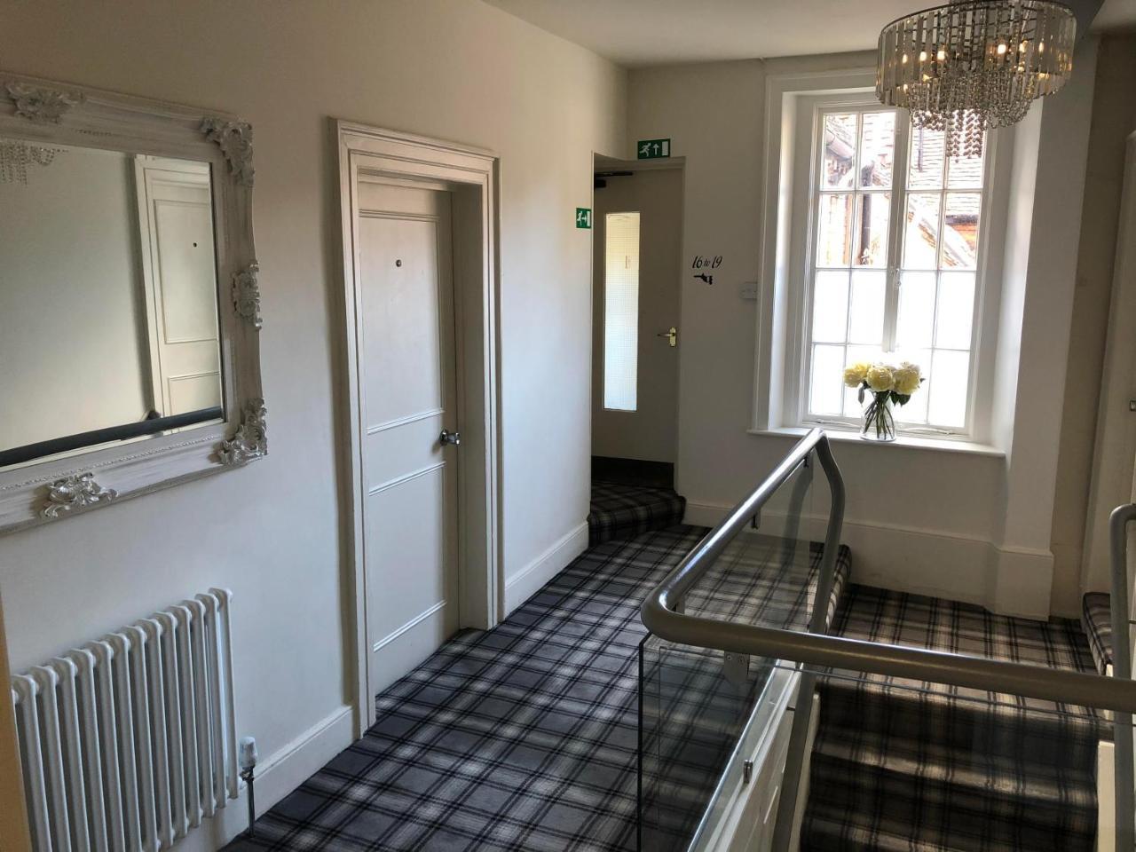 Saffron Suite And Kitchen Saffron Walden Eksteriør bilde